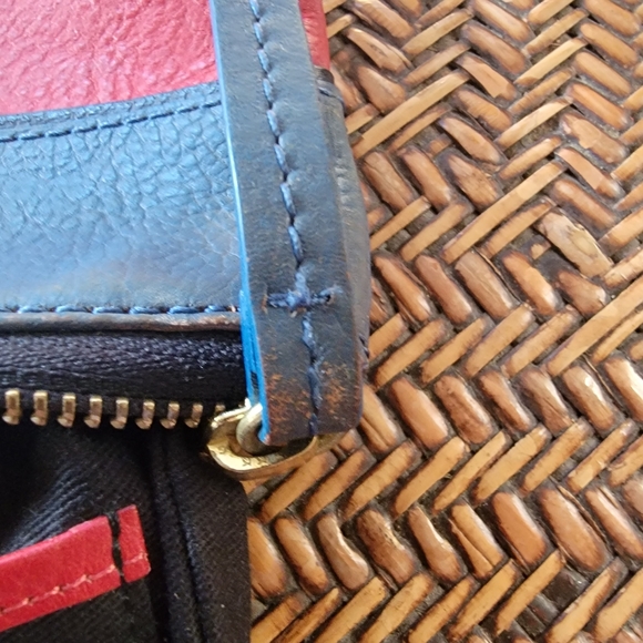 Hare + Hart Two-Tone Pebbled Leather Large Wristlet - Picture 9 of 9